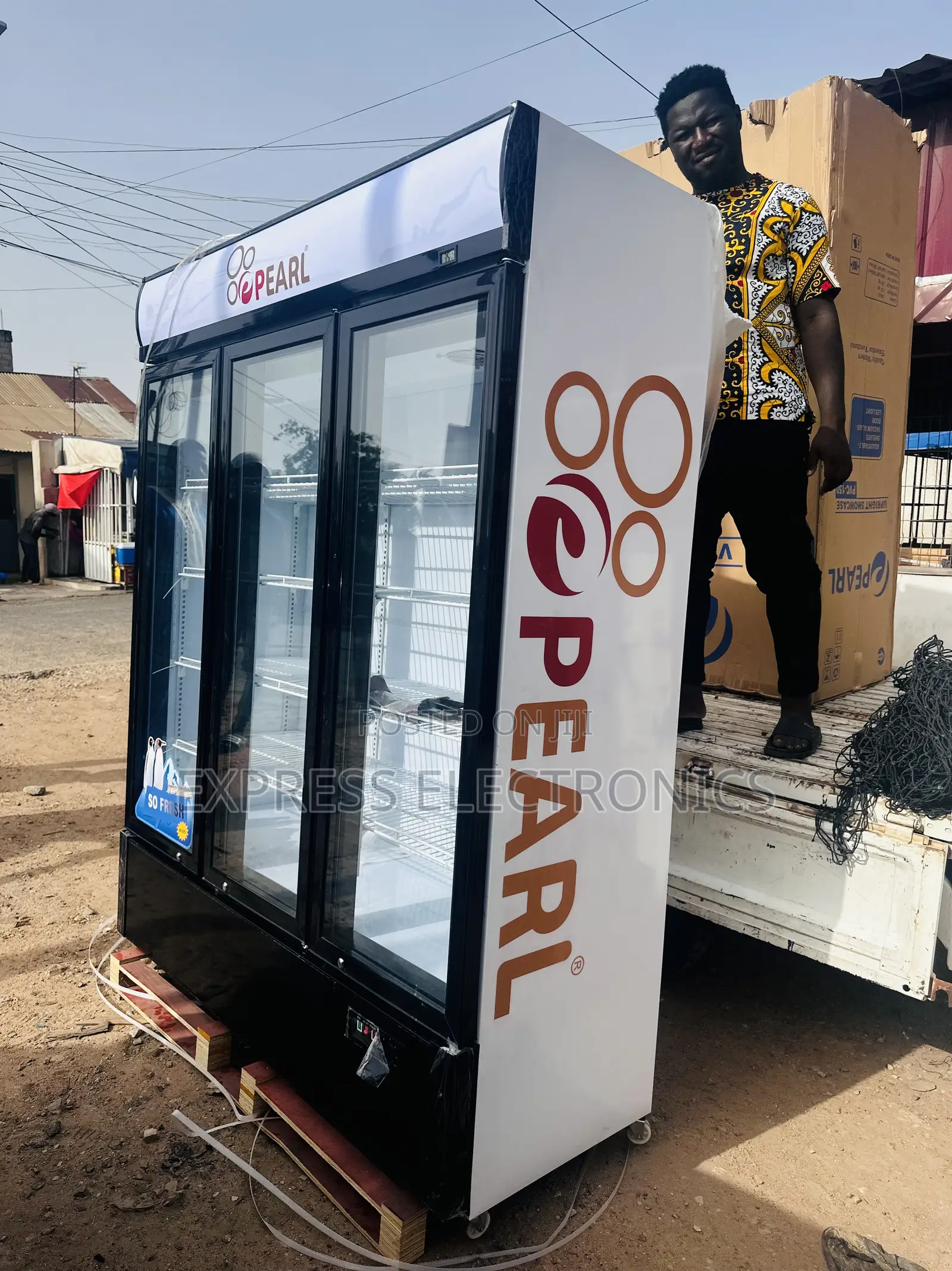 PVC-150 Three Door Pearl Display Fridge