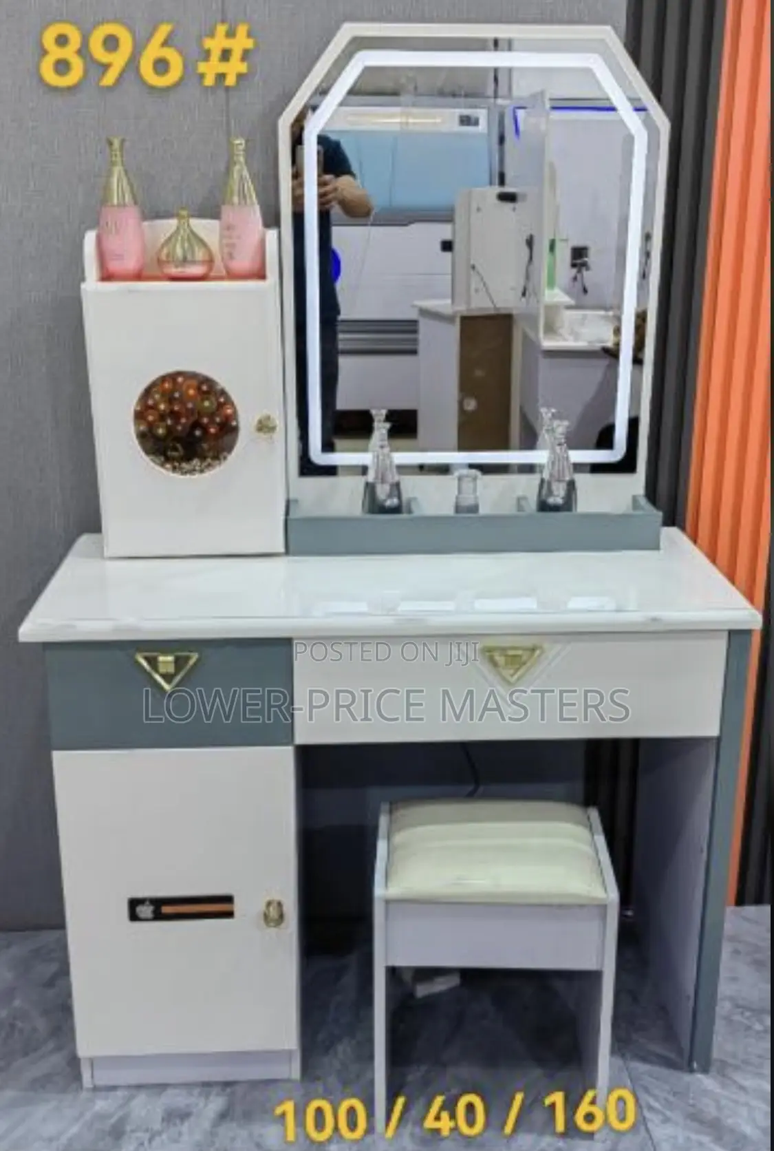 Classy Dressing Mirror With Led Lights