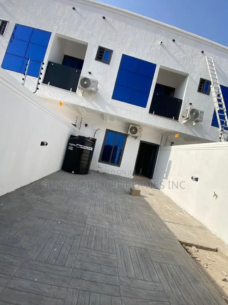 2bdrm House in Lakeside for sale