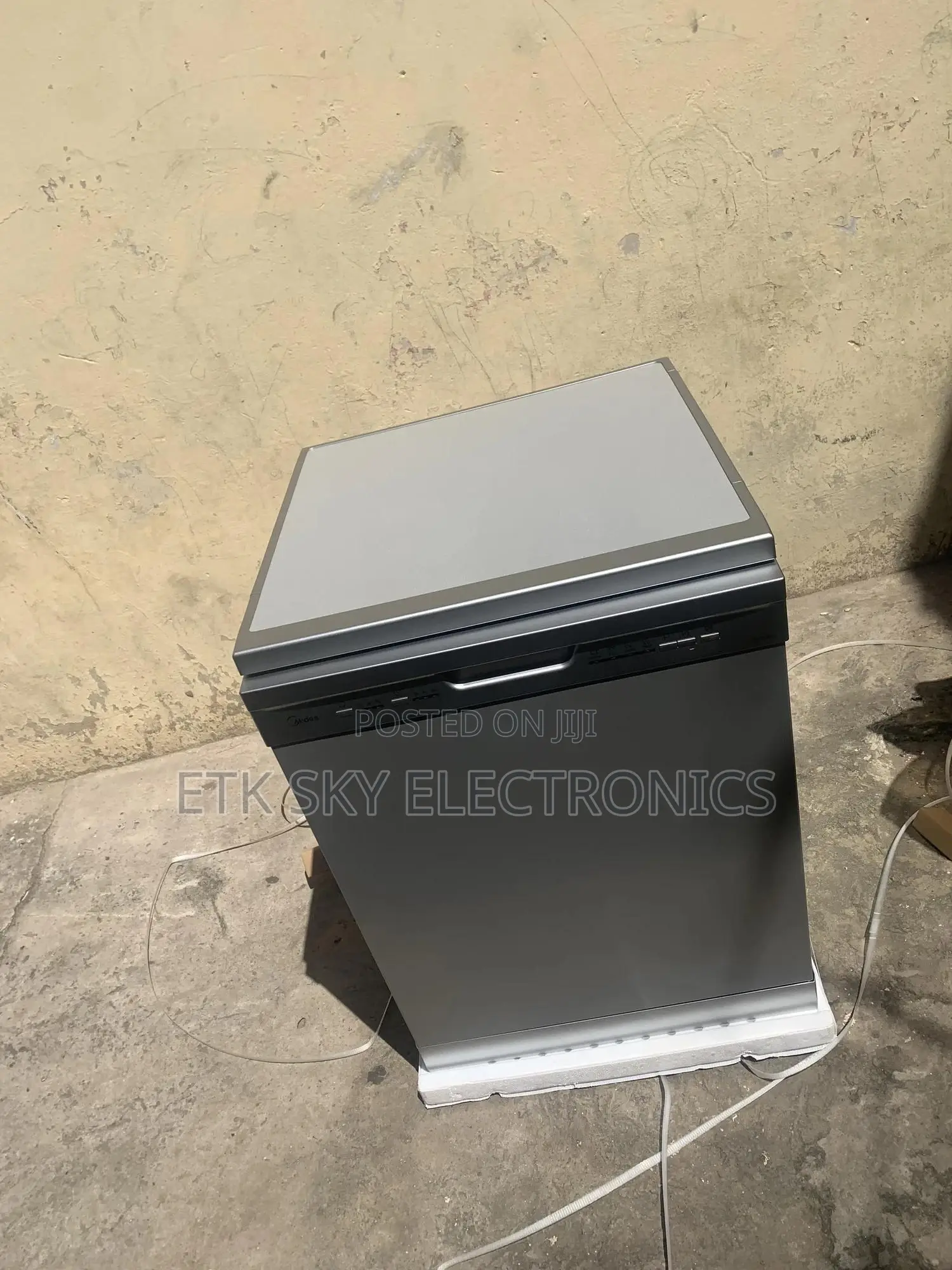 Alluring Midea 12plates Full Board Dishwasher