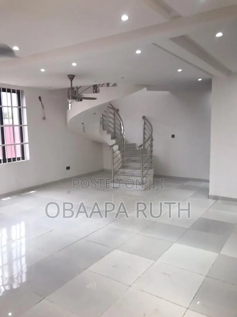 4bdrm House in Adenta for rent