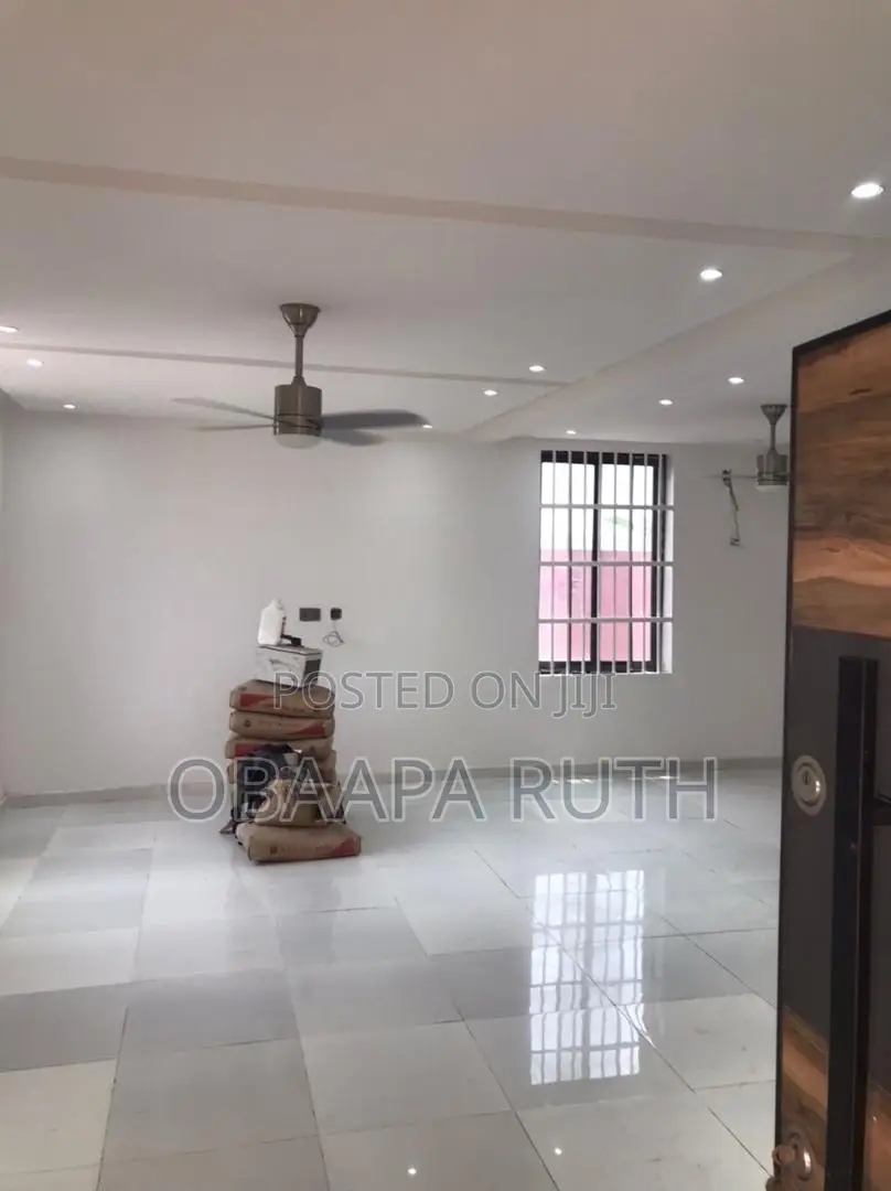 4bdrm House in Adenta for rent