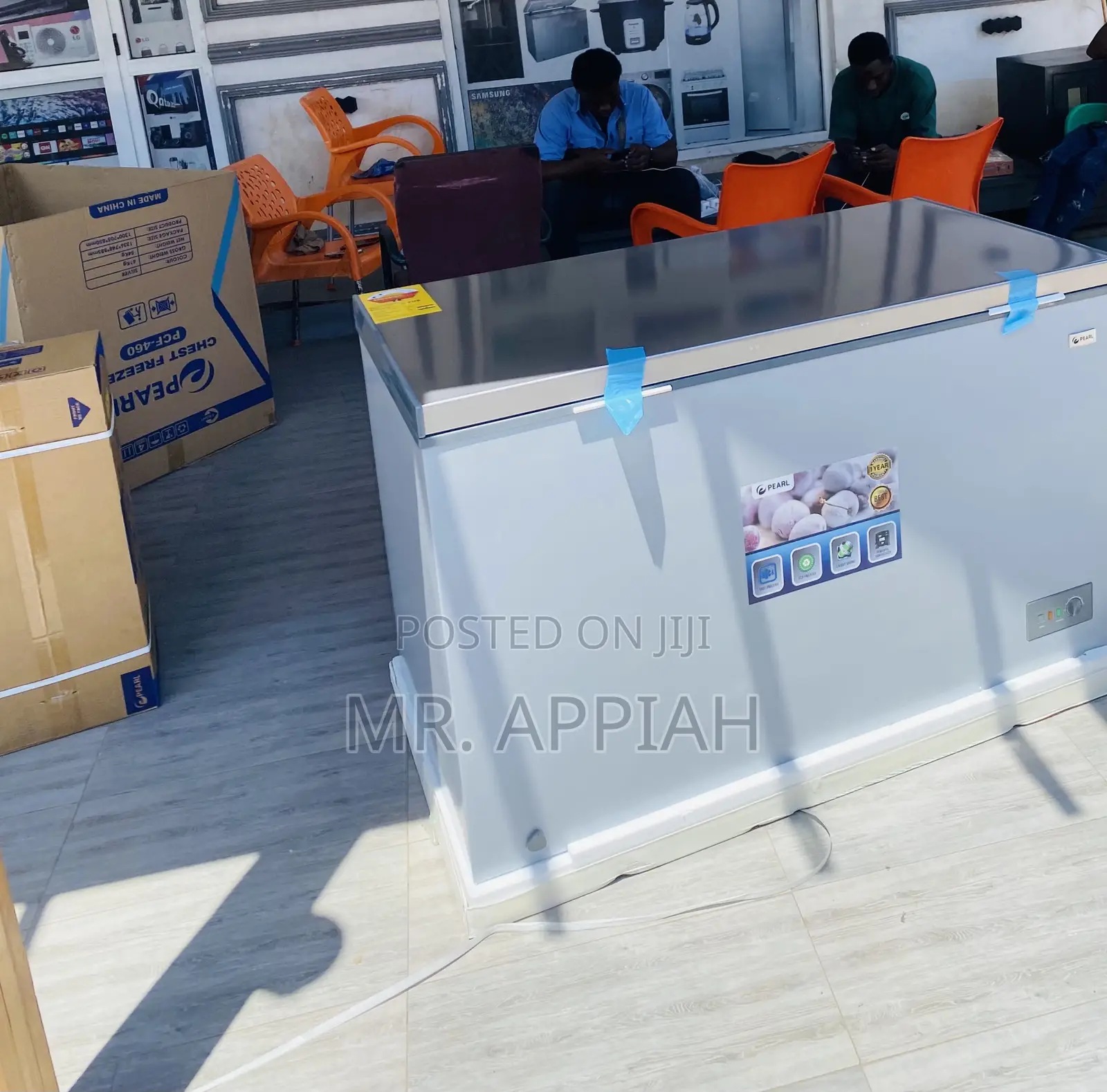 PCF-380 Single Door Pearl Electric Chest Freezer.