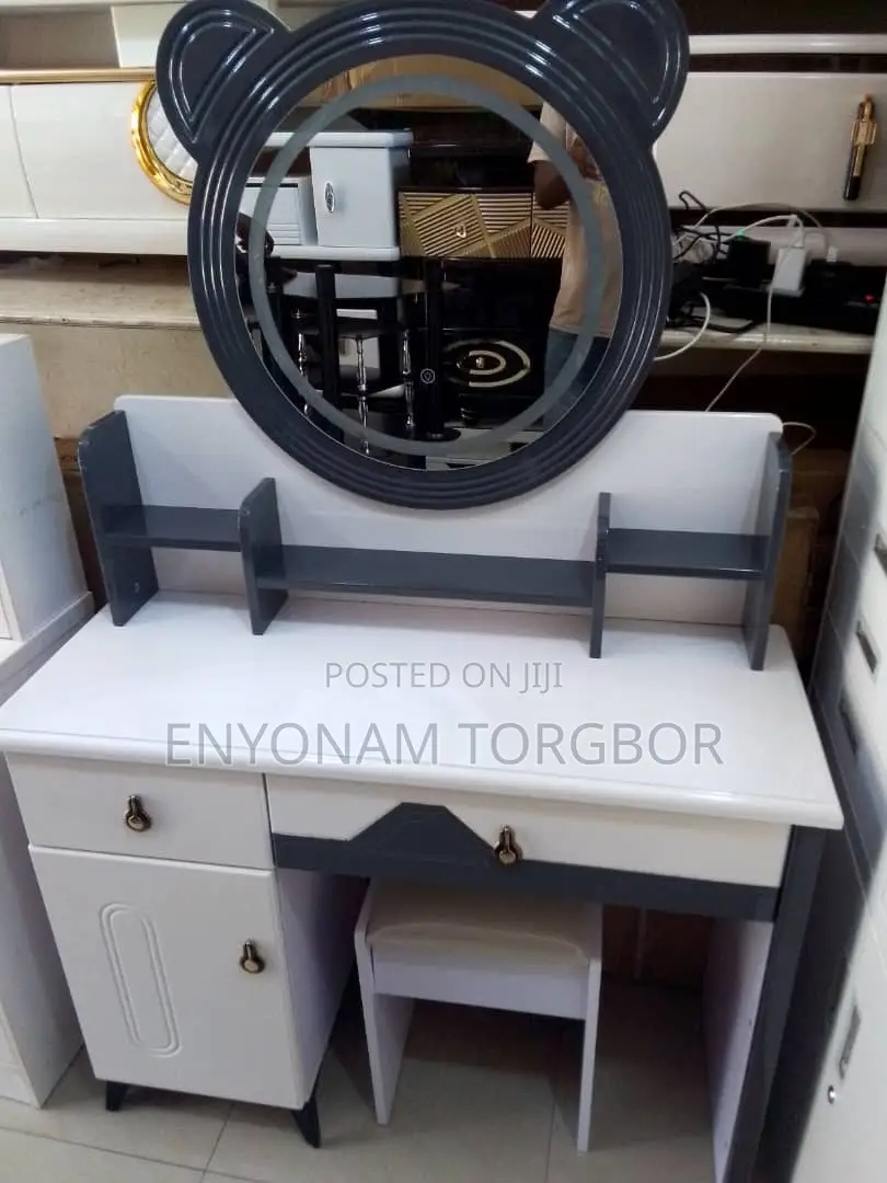 Dressing Mirror With Drawer