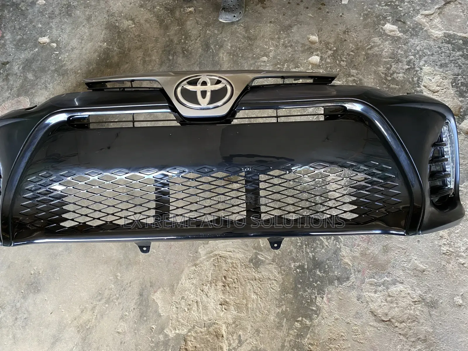 Toyota Corolla 2019 Front Bumper