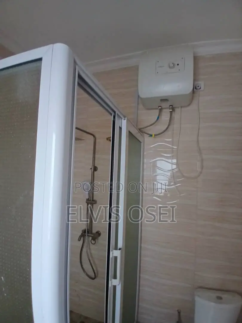 3bdrm House in Dansoman, Accra Metropolitan for rent