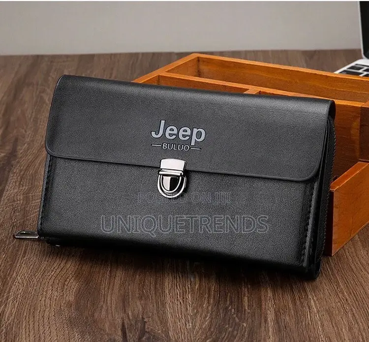 Men’S Leather Pouches