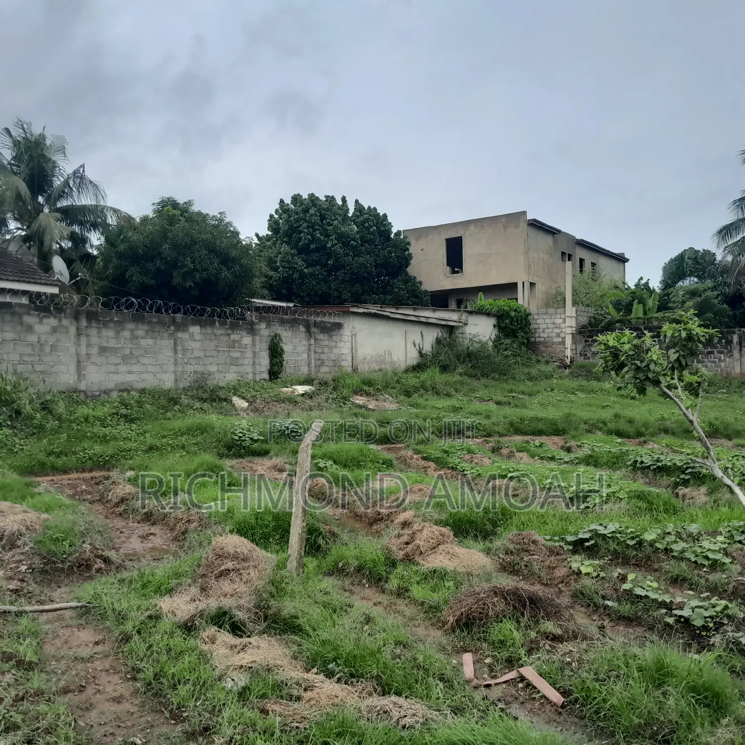 Plot for Sale at Poly Newsite