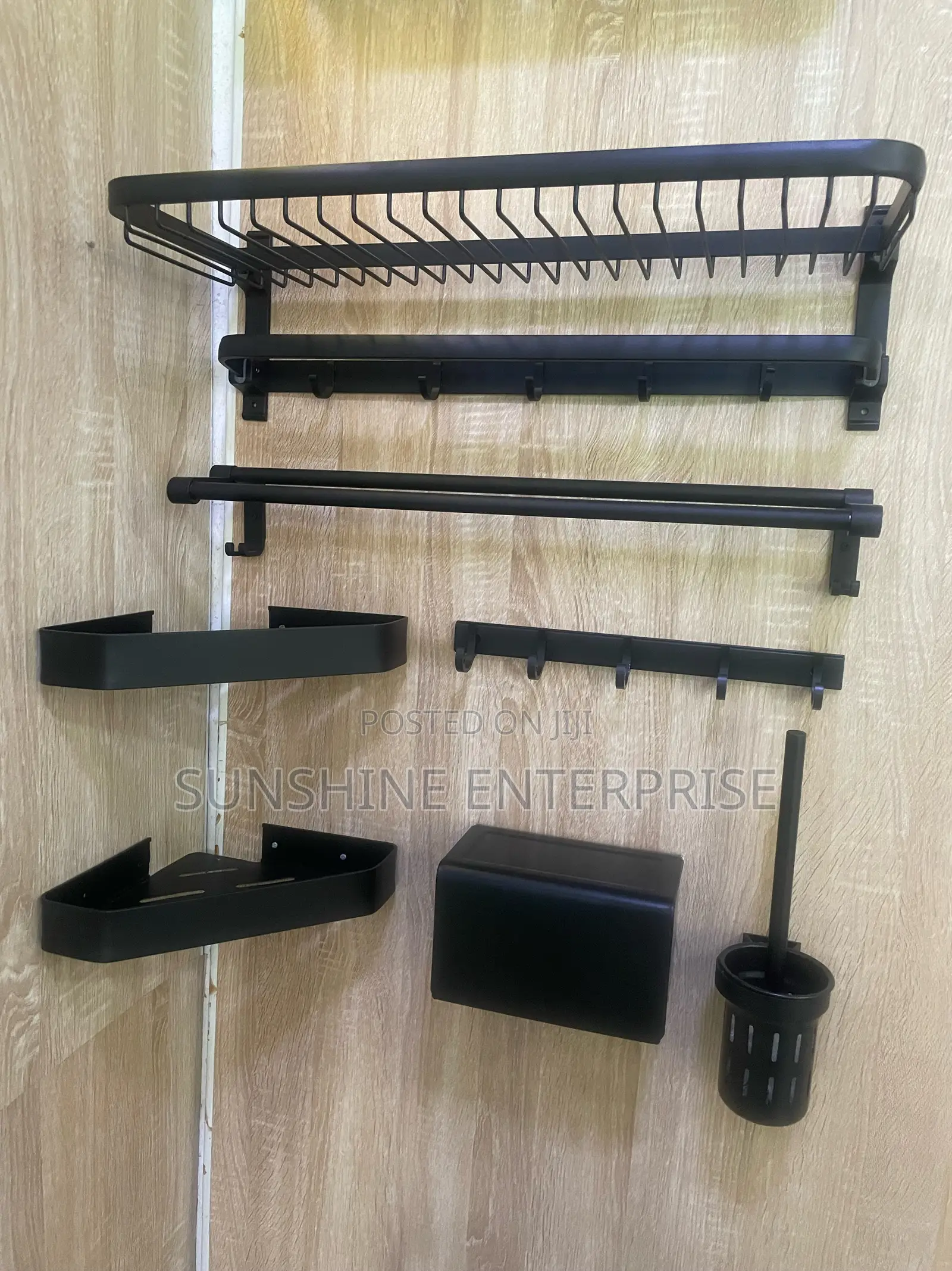 Quality All Black Bathroom Accessories