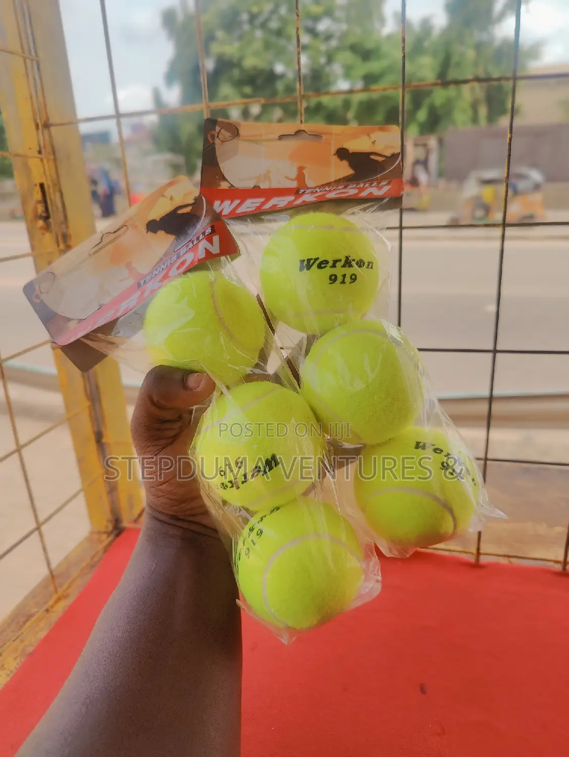 Cushion Balls (Long Tennis Ball)