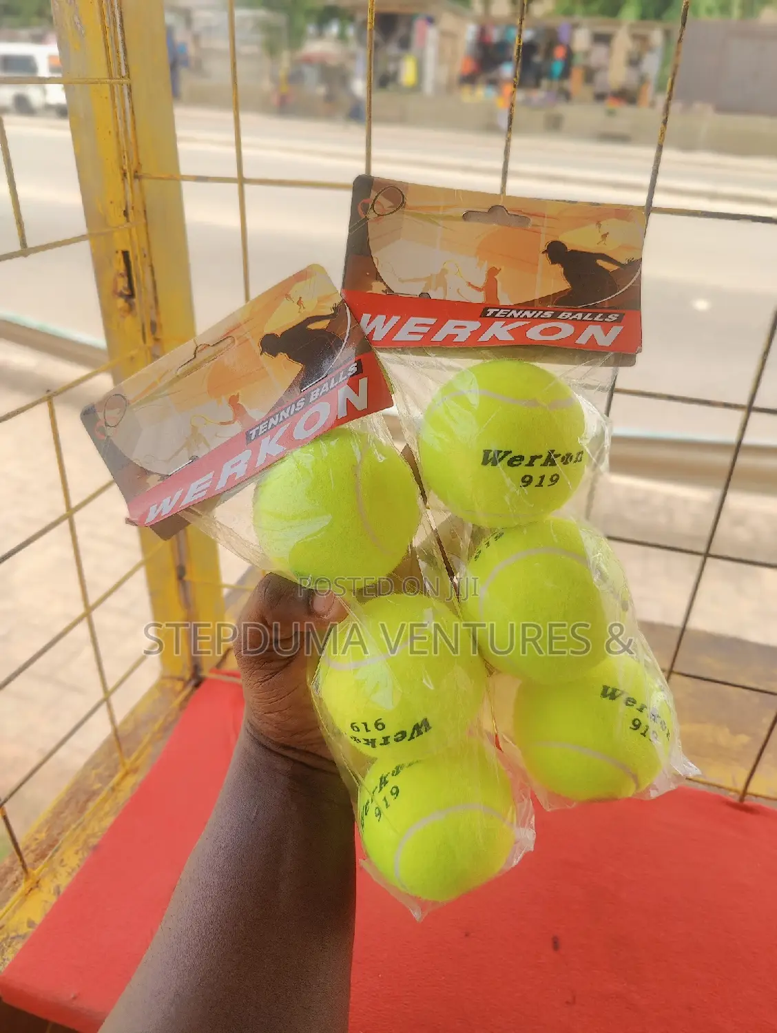 Cushion Balls (Long Tennis Ball)