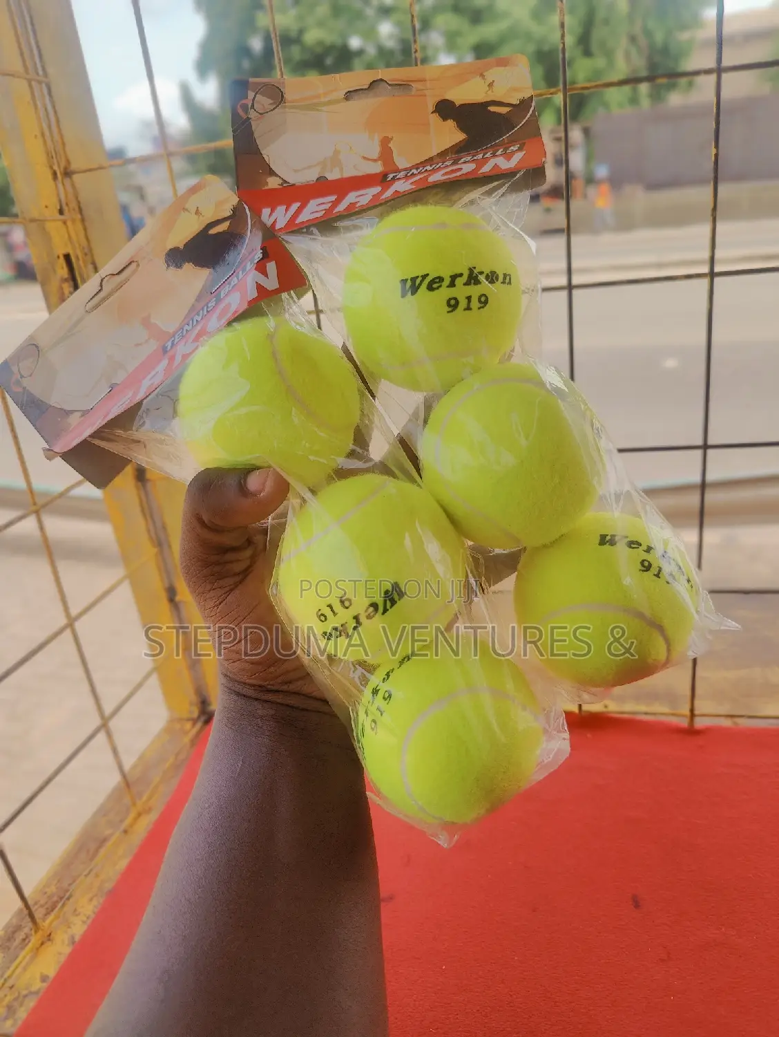 Cushion Balls (Long Tennis Ball)