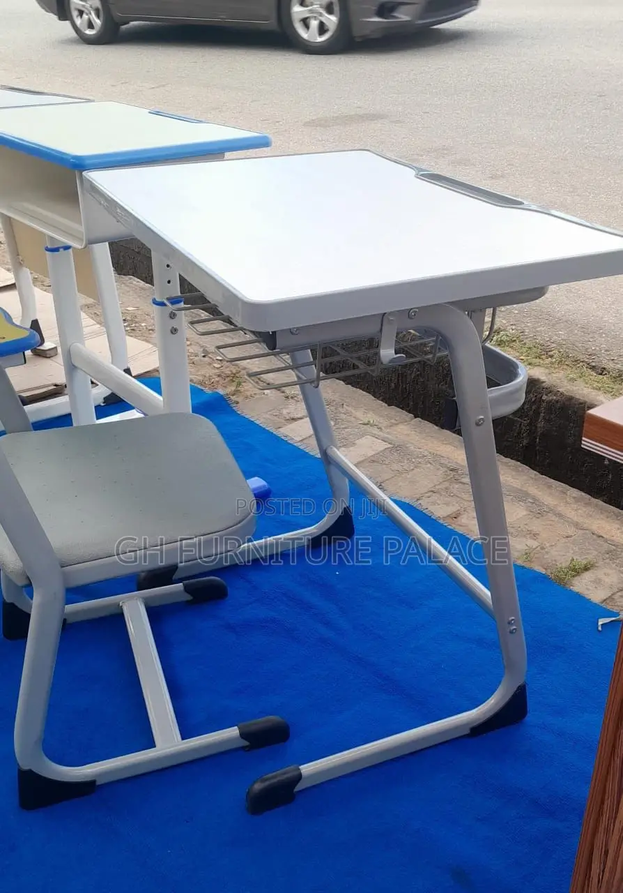 Study Desk With Chair