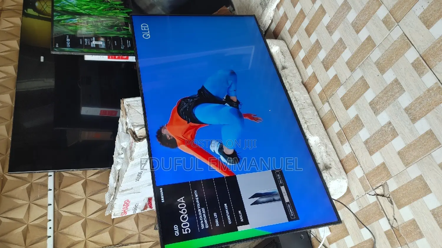 Samsung 50" QLED Q60A UHD HDR Smart Ultra Slim Netflix
