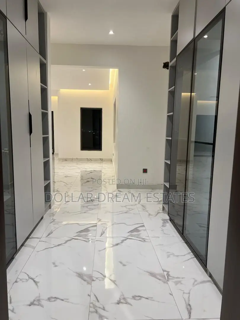 4bdrm House in East Legon for sale