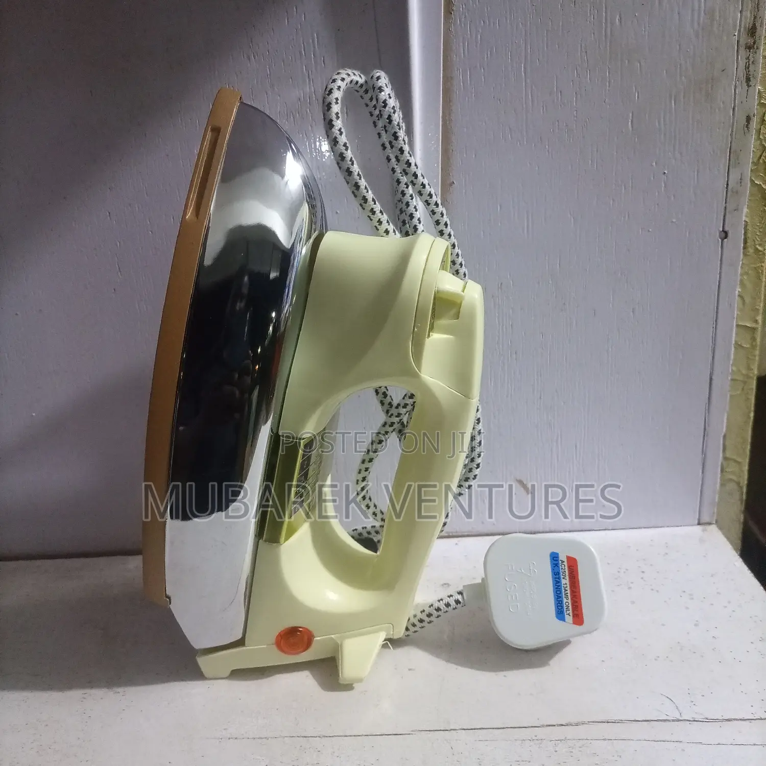 Elbee Robust Dry Iron for Commercial and Domestic Use