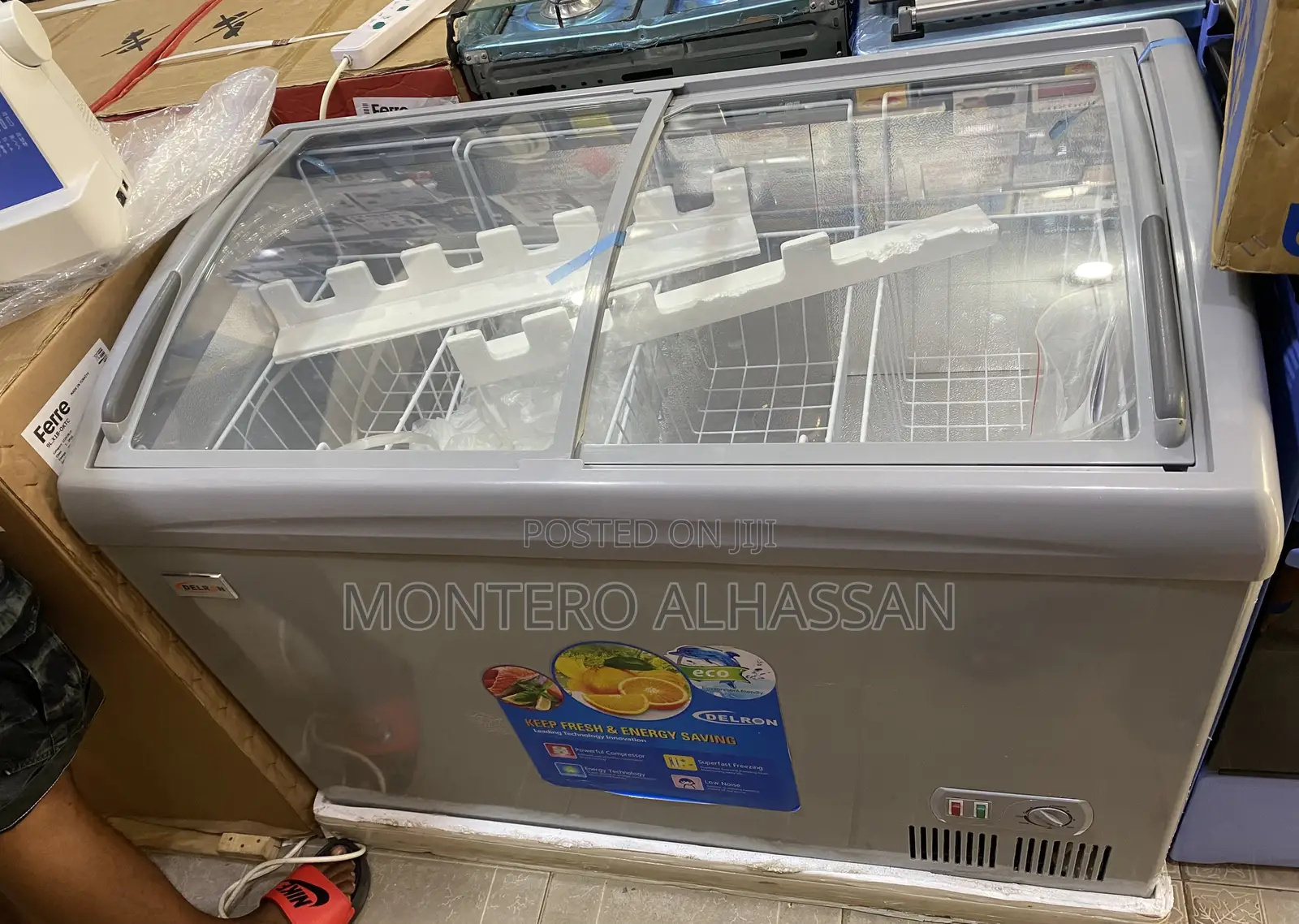 Delron Displays Freezer 258liters