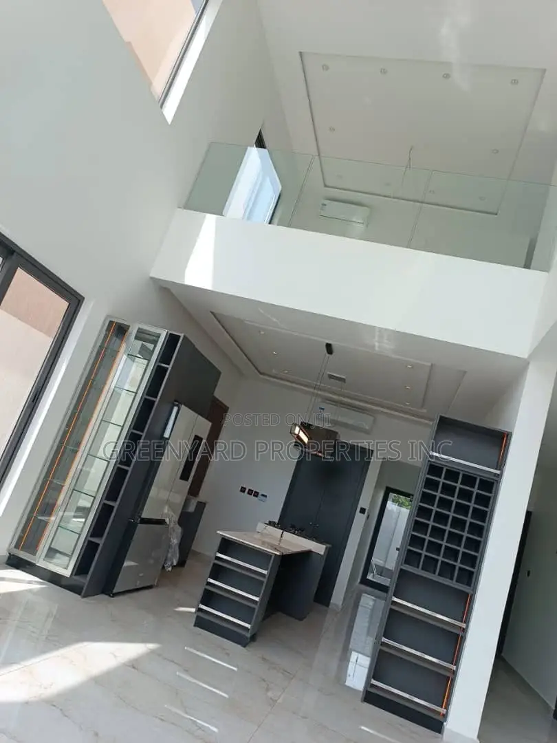 4bdrm House in East Legon for sale