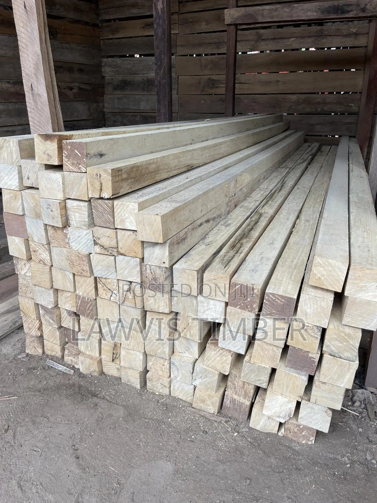 4 X 4 Poles Hardwood ( Form Work ) 100 X 100mm