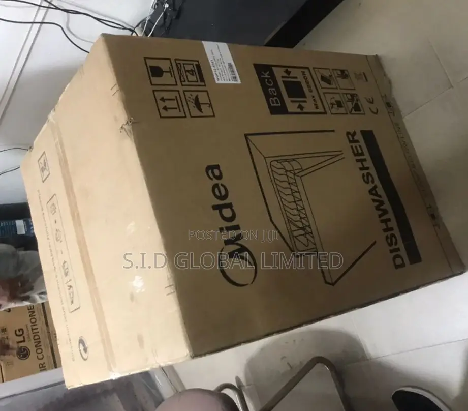 Dazzling Midea 12 Plates Dishwasher Full Board (WQP12-5203)
