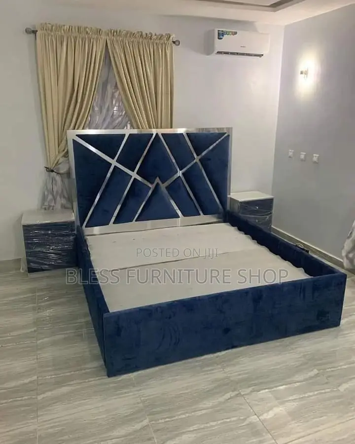 Queen Size Bed Frame With Side Drawers