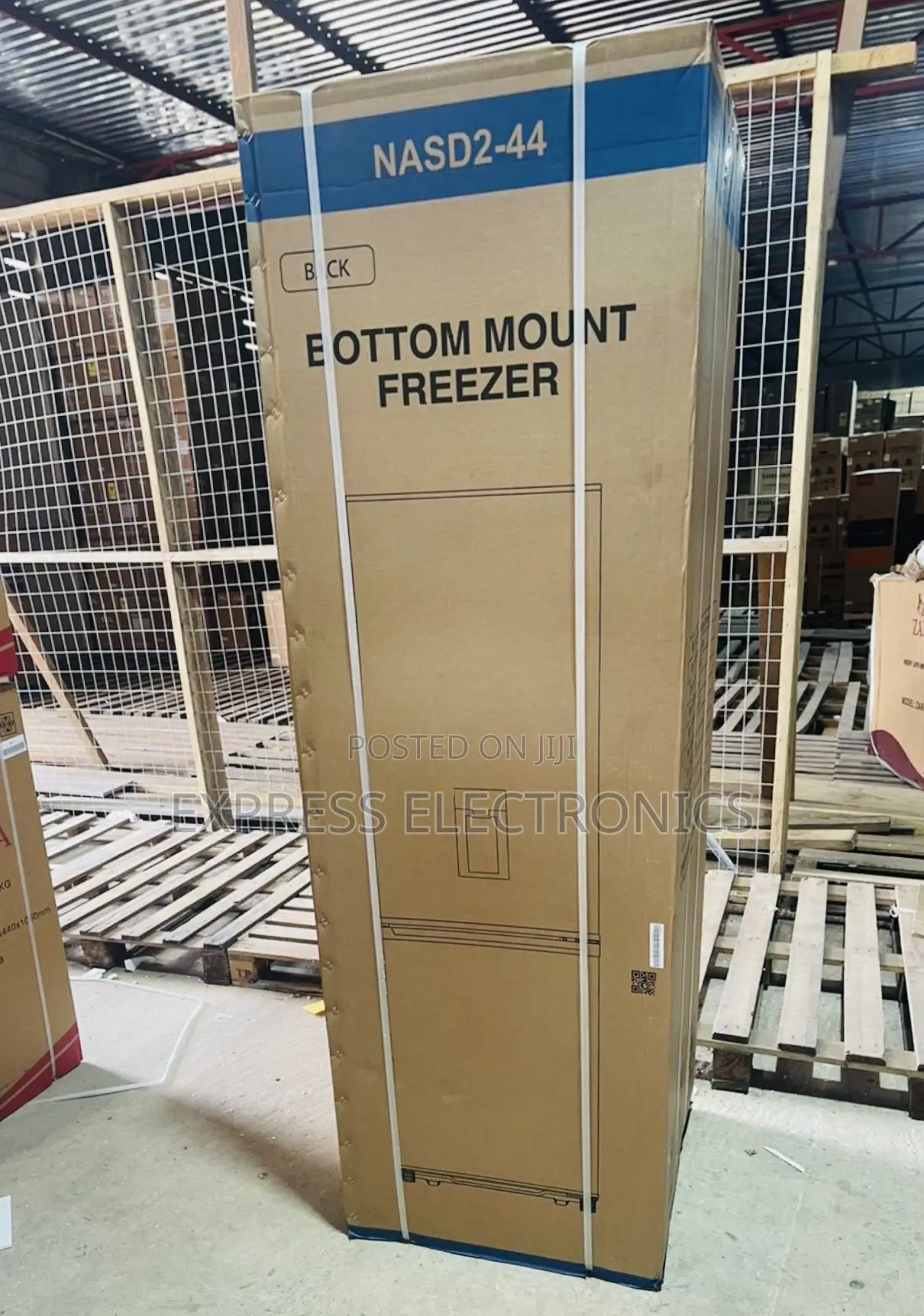 High Quality Nasco Double Door Fridge With Dispenser 296L
