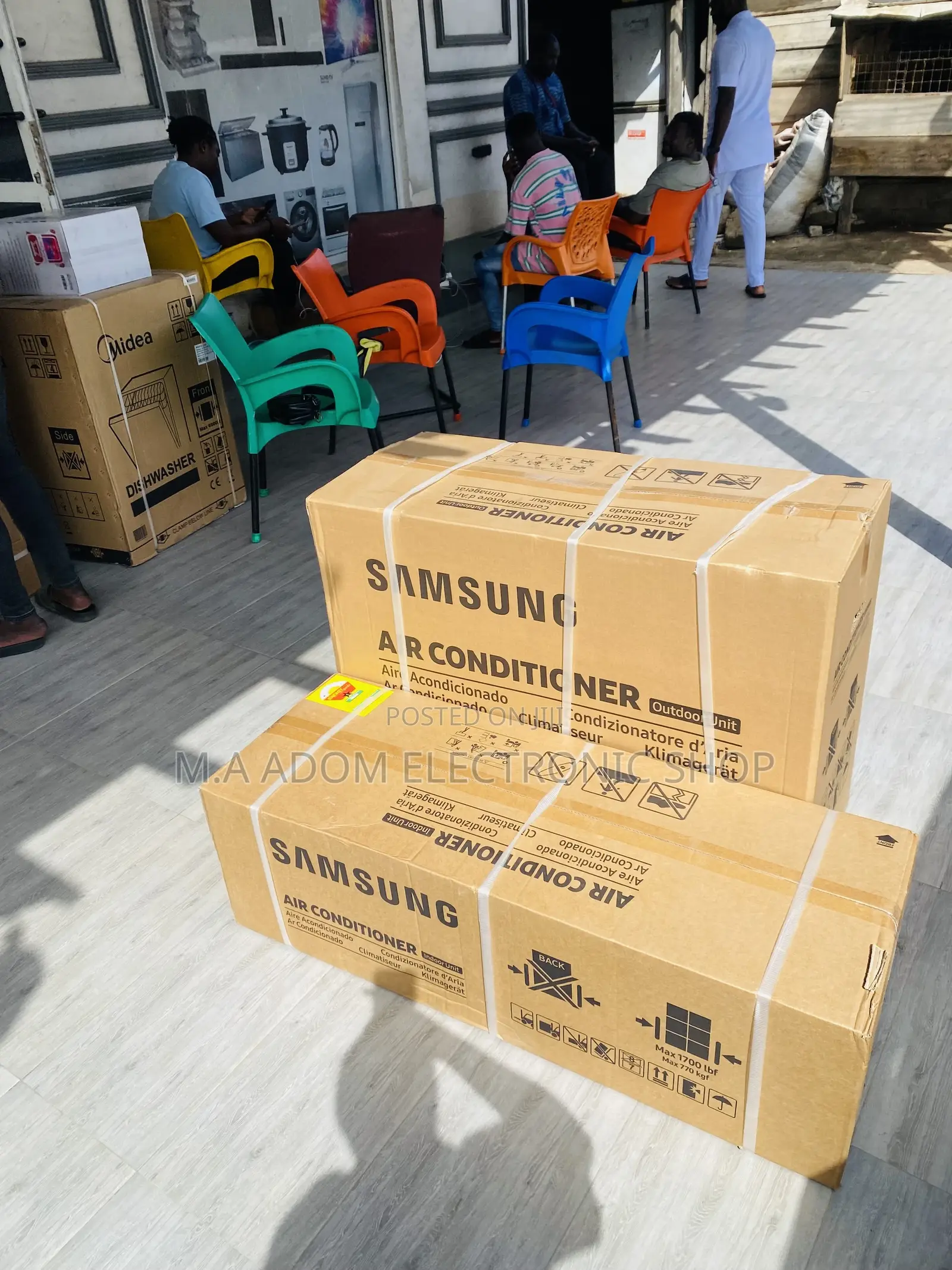 Original Samsung 2.5hp Split Type Air Conditioner(White).