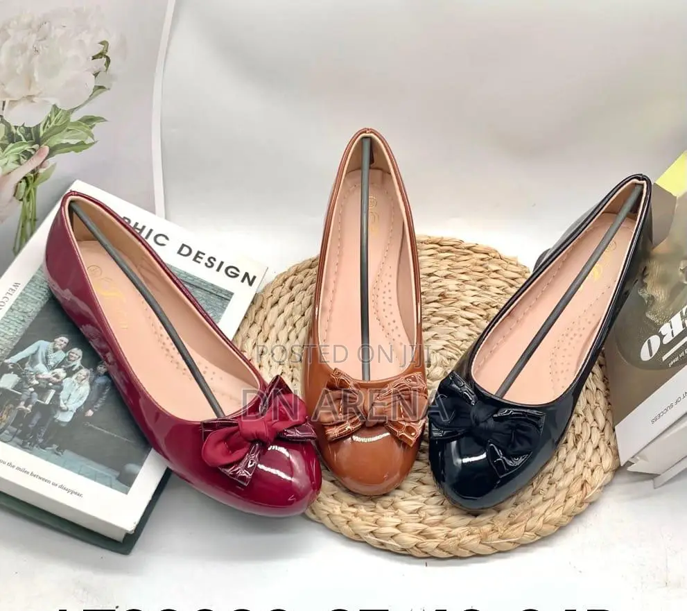 Easy Wear Ladies Flat Shoes Size 37 to 42