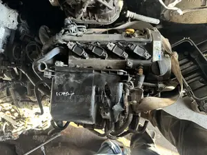 Toyota Vitz Engine 4plugs 2008-2010 Engine