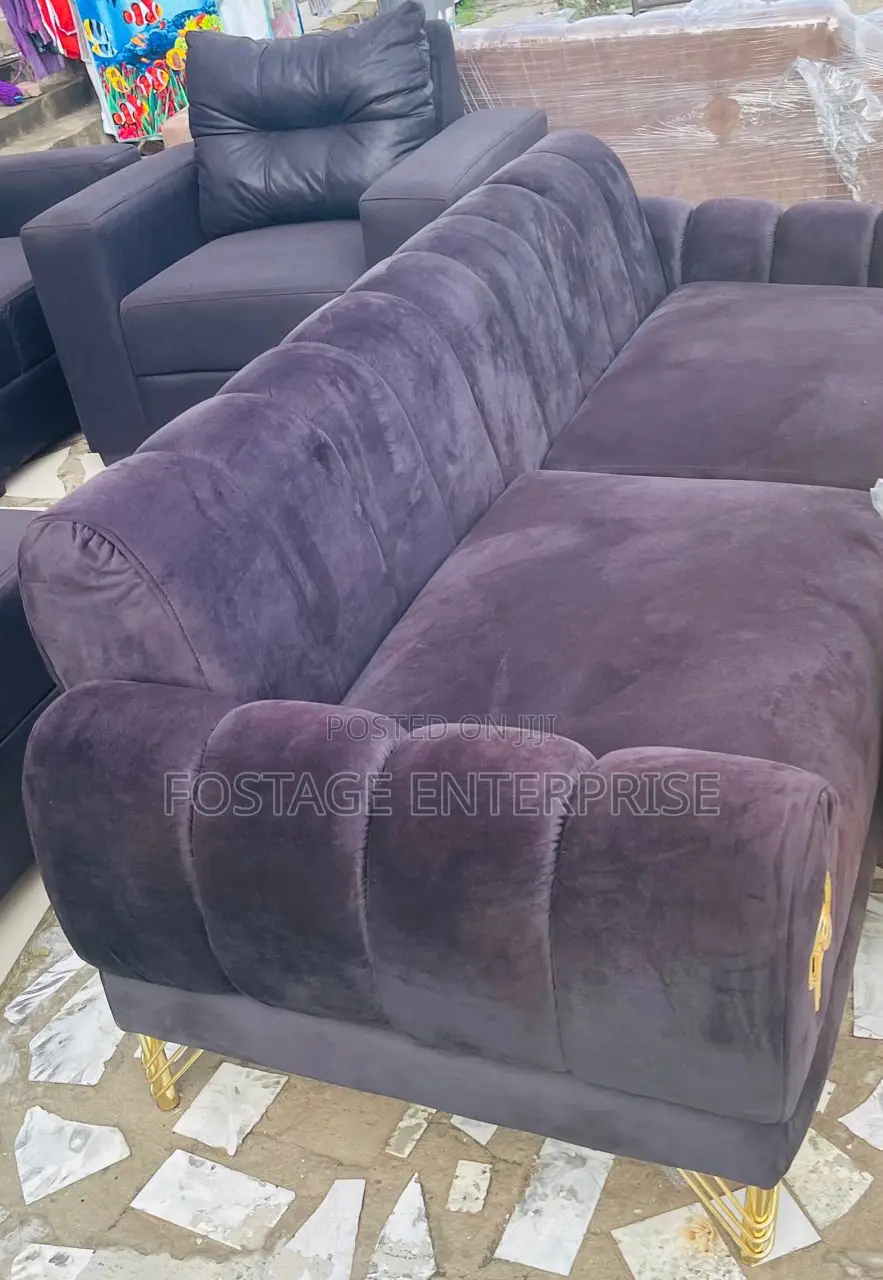 Standard Quality Turkish Couch With Free Delivery