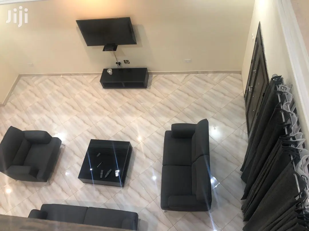 4bdrm House in East Legon for rent