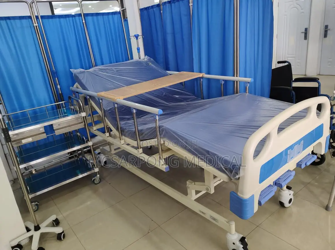 Adjustable Hospital Beds With Full Accessories