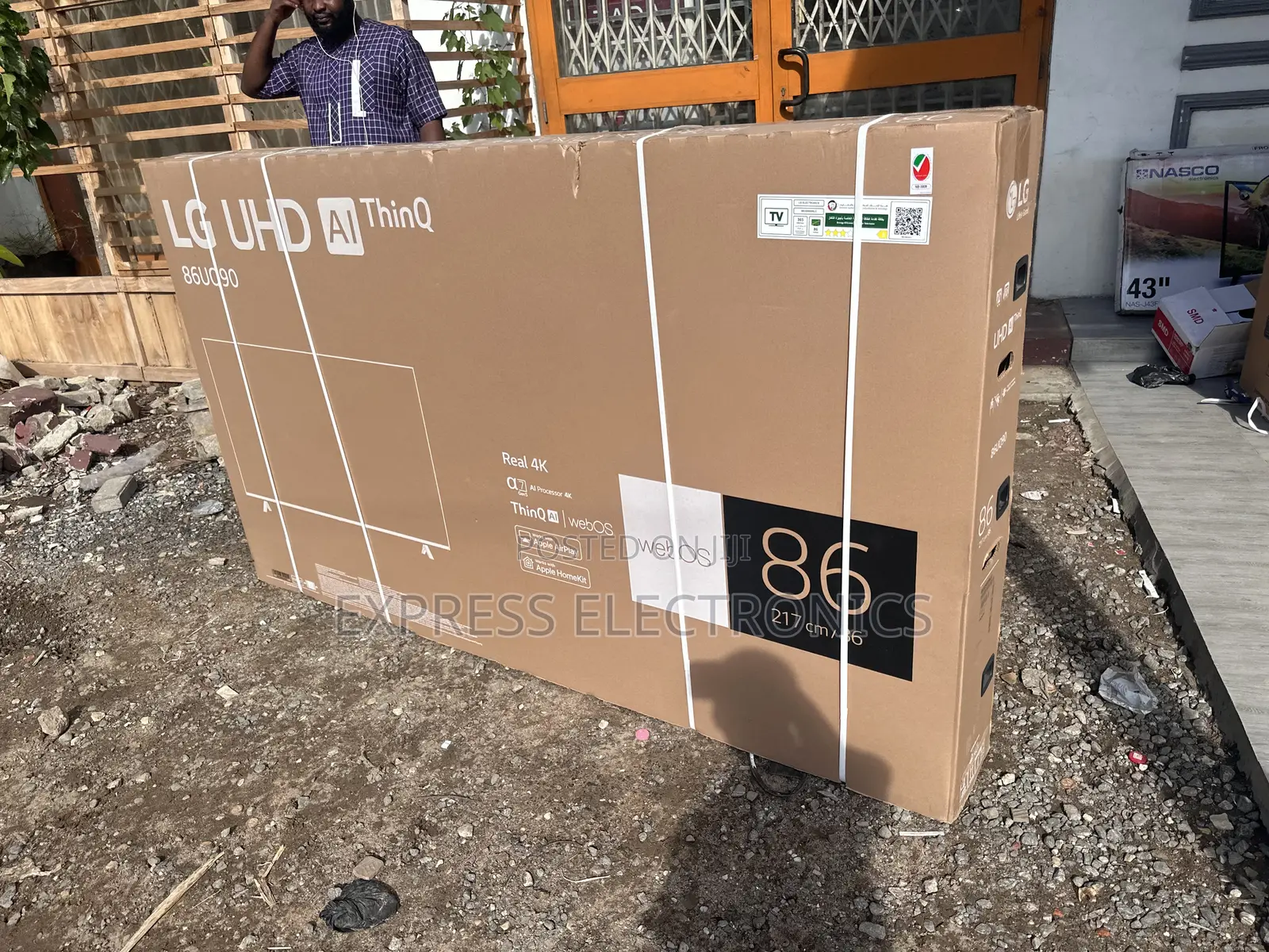 Newly Arrived Uhd Smart Lg 86”Ur8000