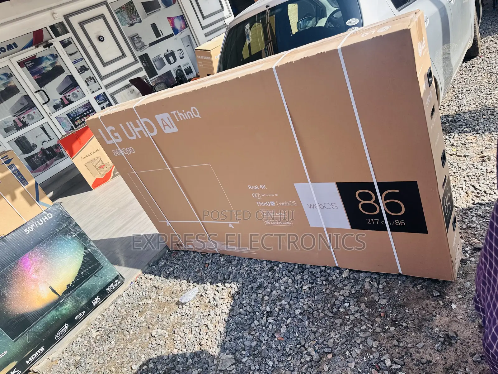 Zealous Slim Uhd Smart Glossy 86”Ur8000