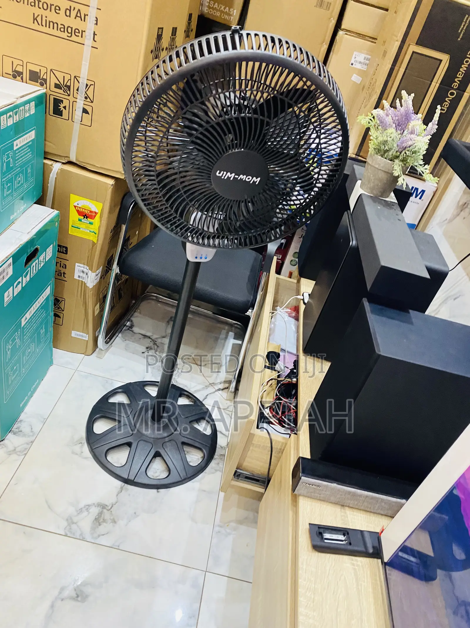 Quality Yet Affordable Rechargeable Fan 17.2”(Black).