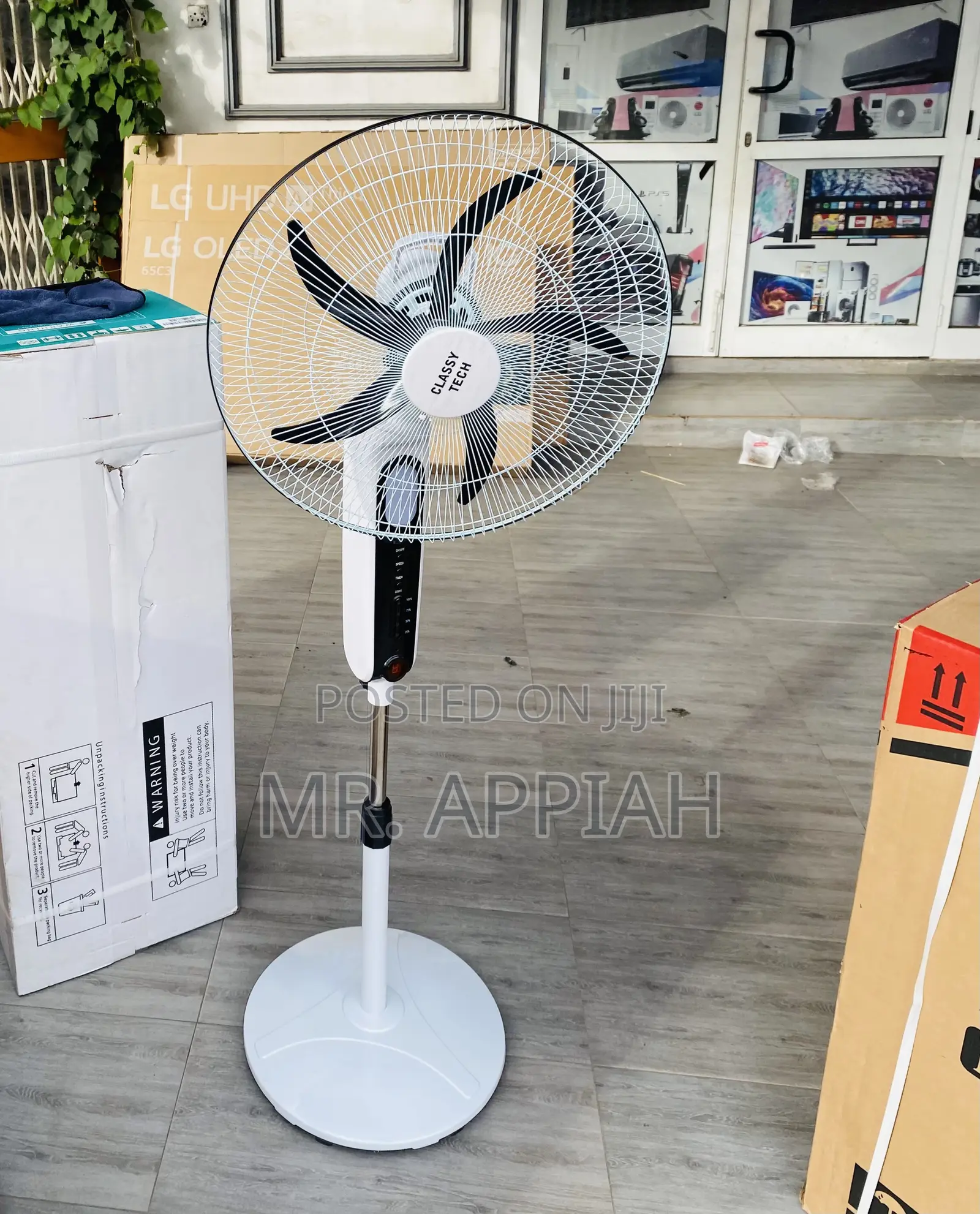 Well Design Classy Tech 18 Rechargeable With Remote Fan.
