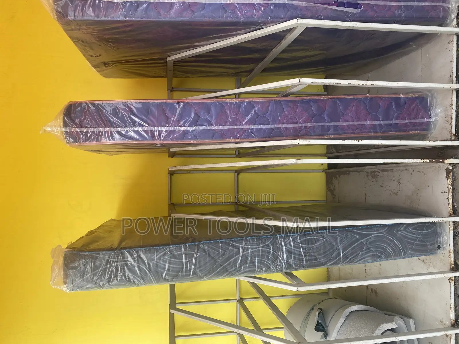 Large Mattress 10”