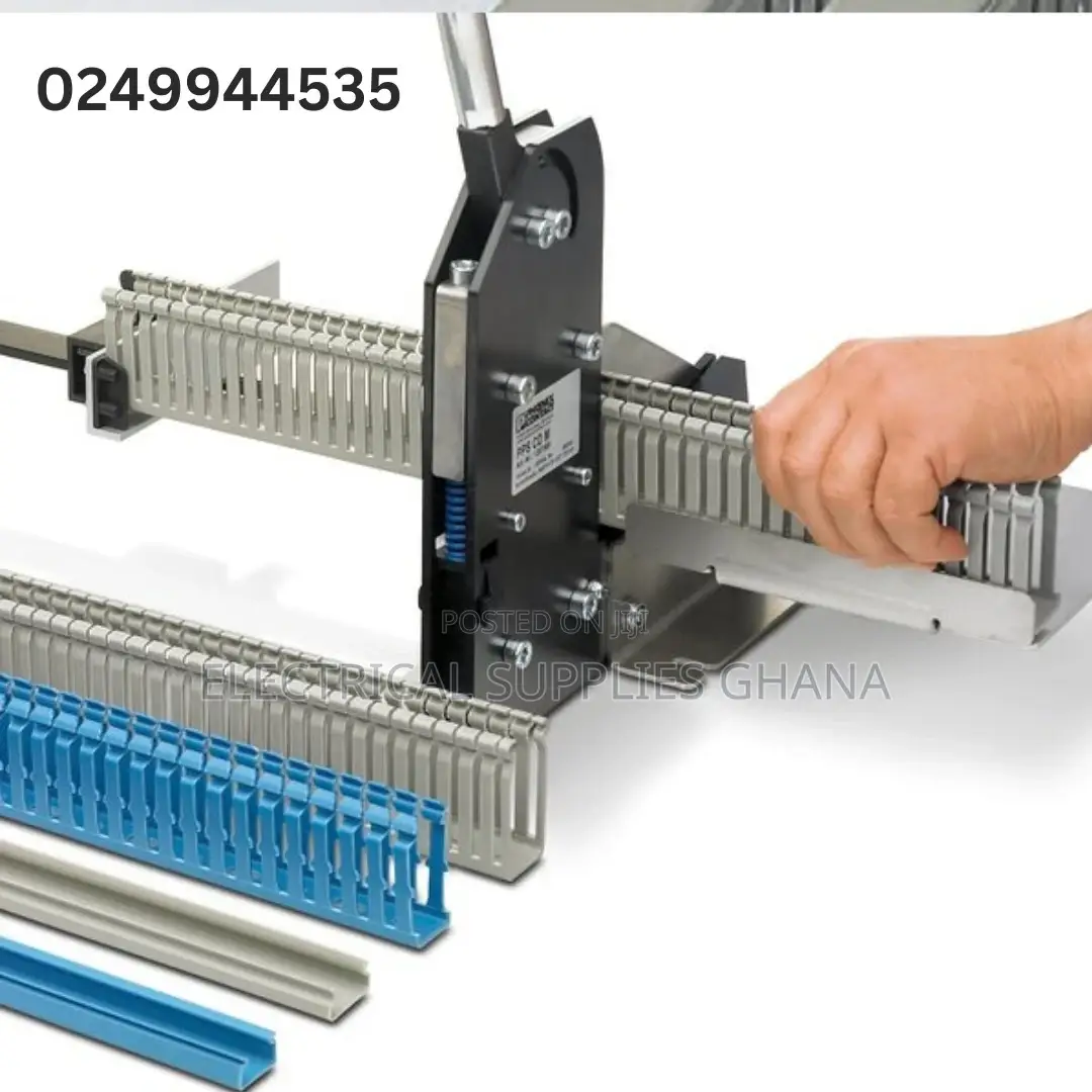 Grey PVC Panel Trunking for Electrical Control Panels