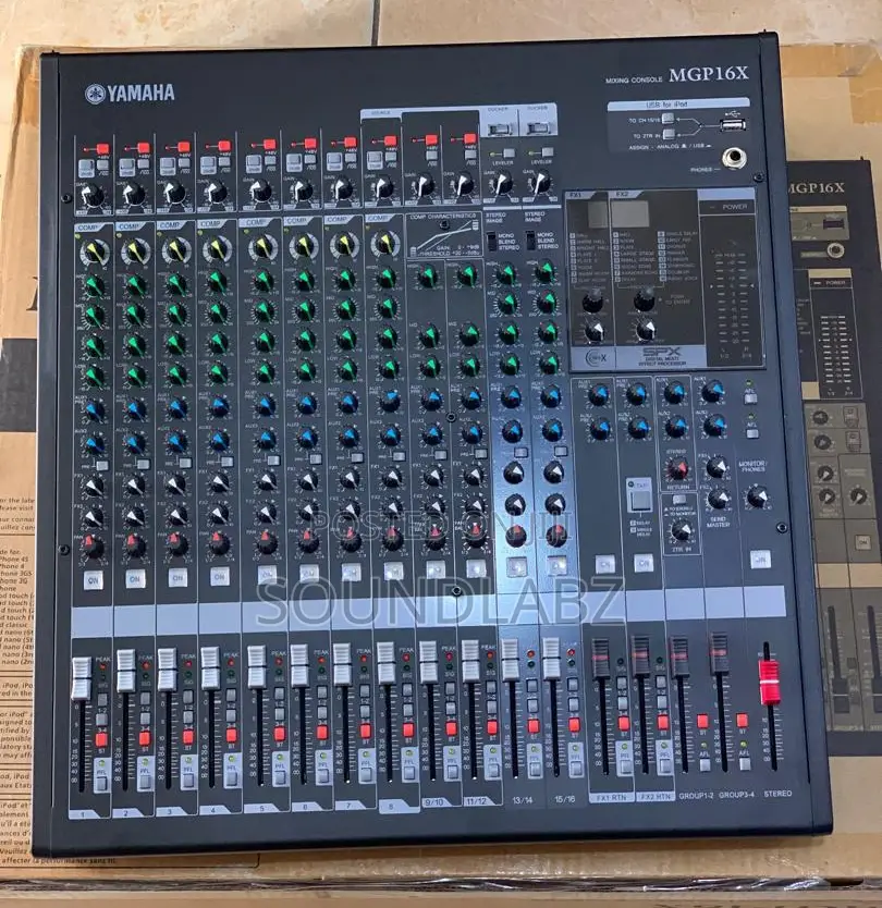 Yamaha Mgp16x Professional Compact Mixer