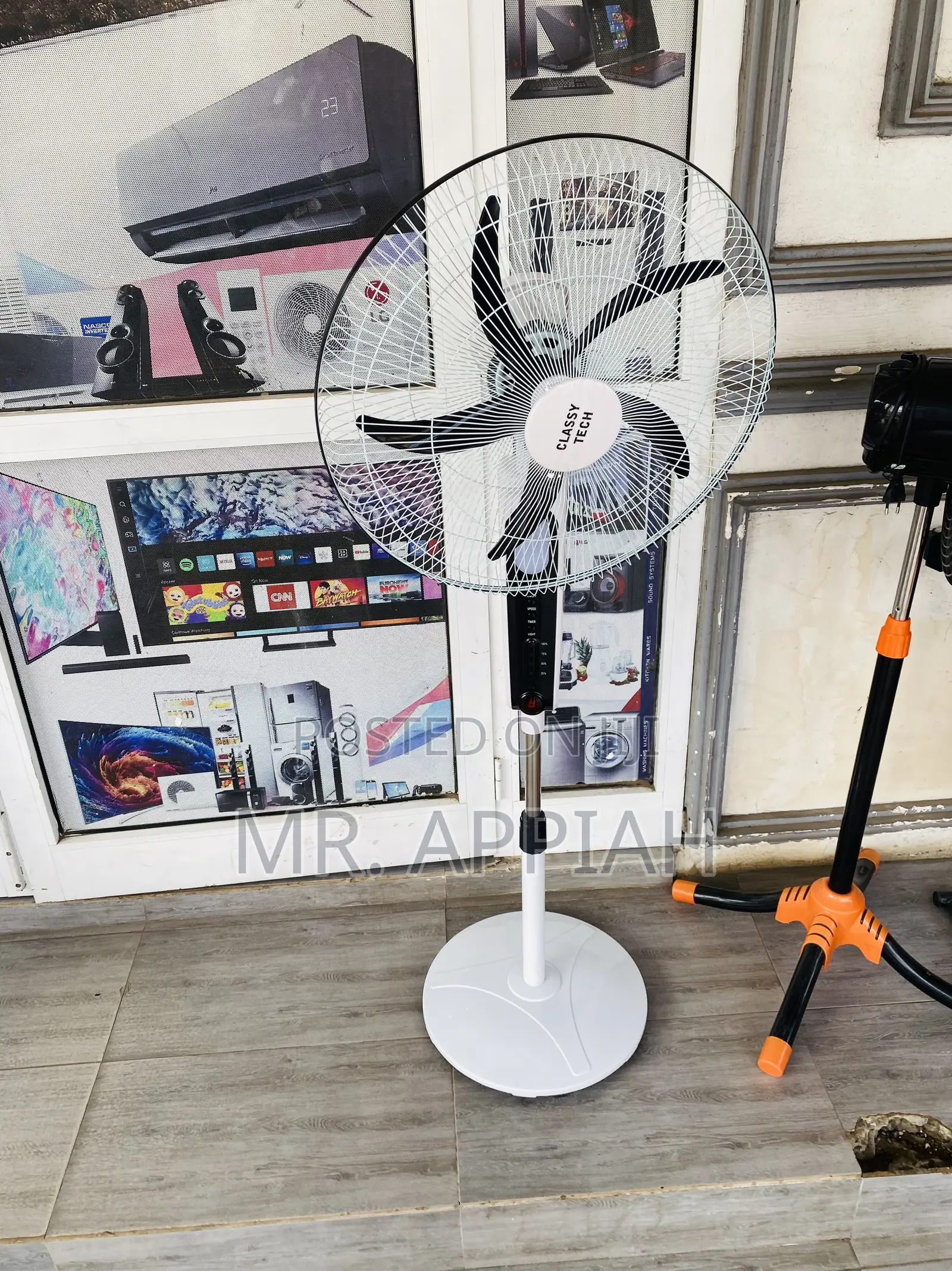 Fabulous Classy Tech 18 Rechargeable With Remote Fan 