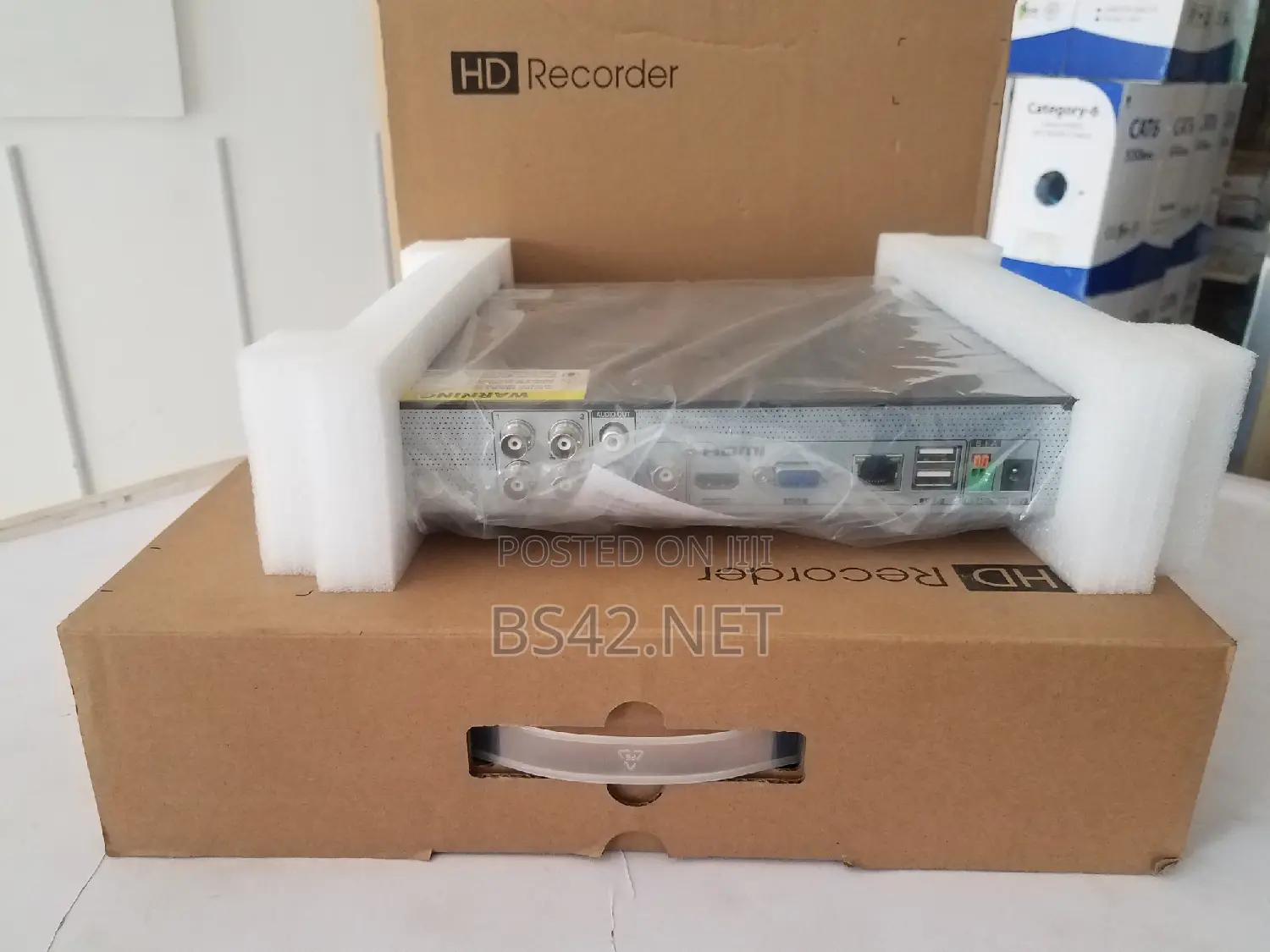 Hybrid 4 Channels DVR