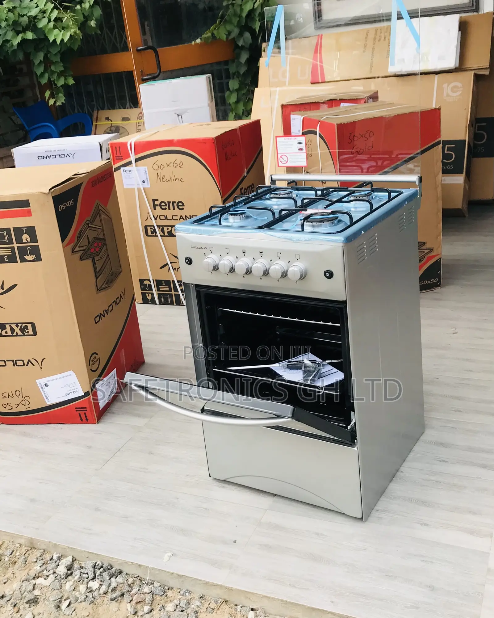 50x50 4 Gas Cooker Auto Ignition Rotisserie Volcano