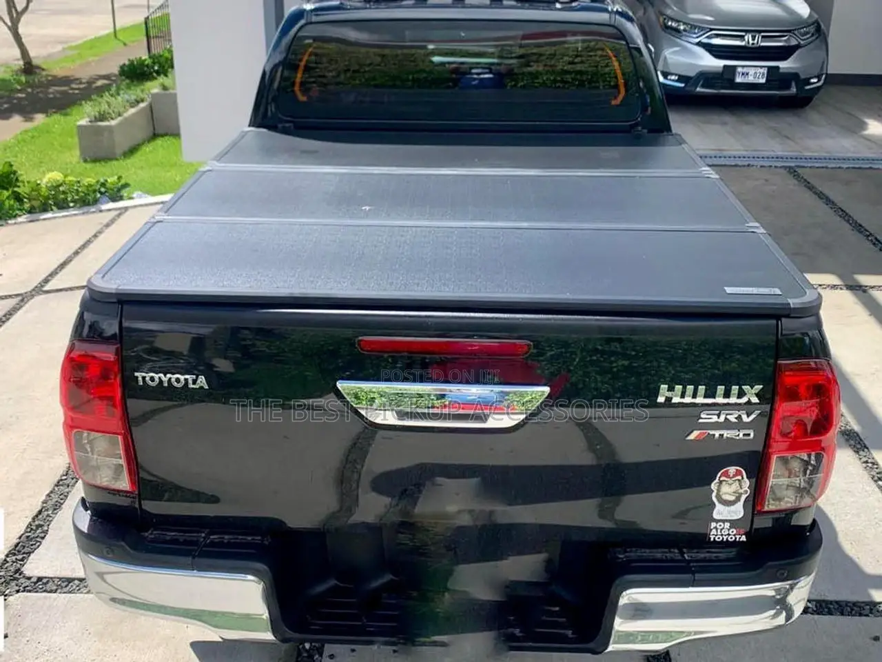 Toyota Hilux Bed/Bucket Cover Tri Fold Hard