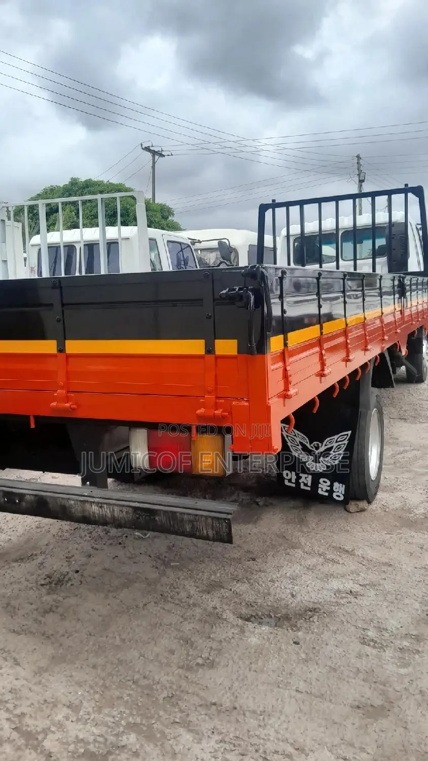 Kia Rhino Truck