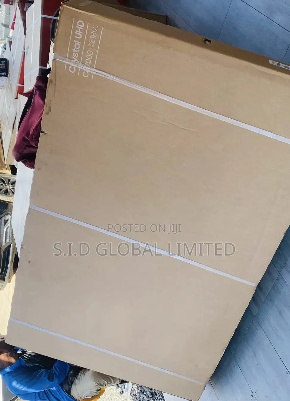 Carefully Crafted 75" Crystal UHD CU7000 Smart TV