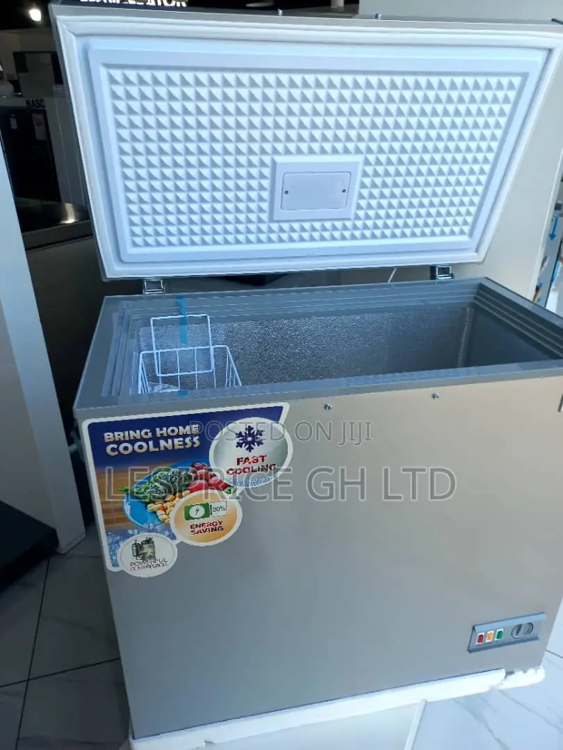New in Box~Nasco 200L Chest Freezer