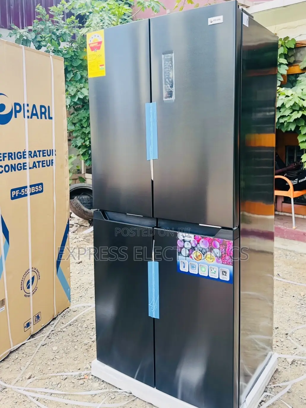 Foreign Standard Pf 550bss —Fridge Pearl Black