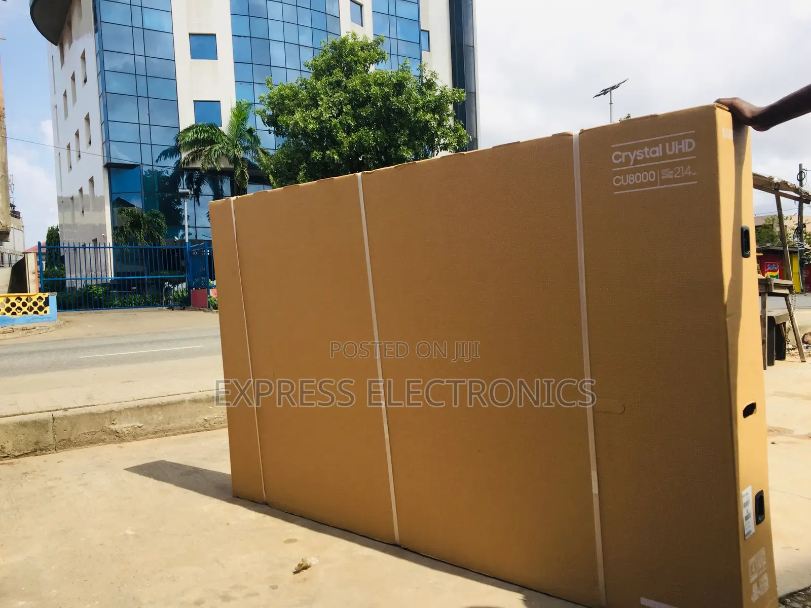 Go From Good to Great Samsung Uhd Smart 85”Cu8000