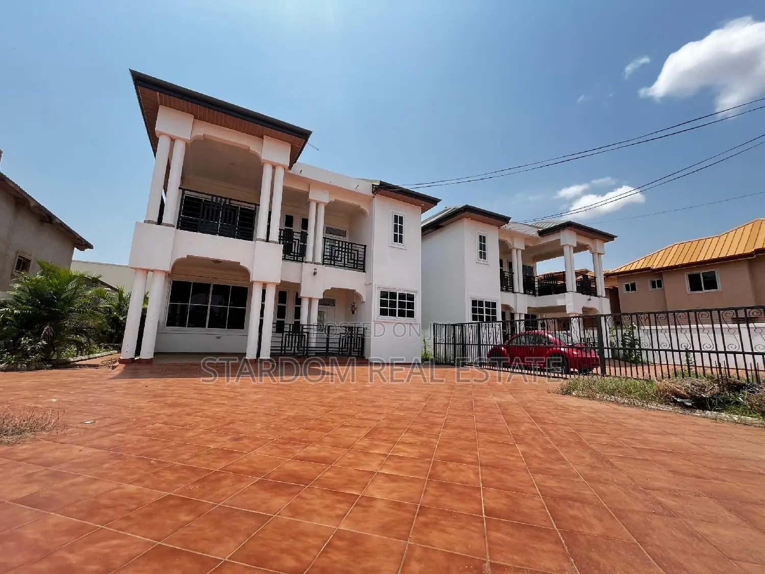 4bdrm Duplex in East Legon for rent