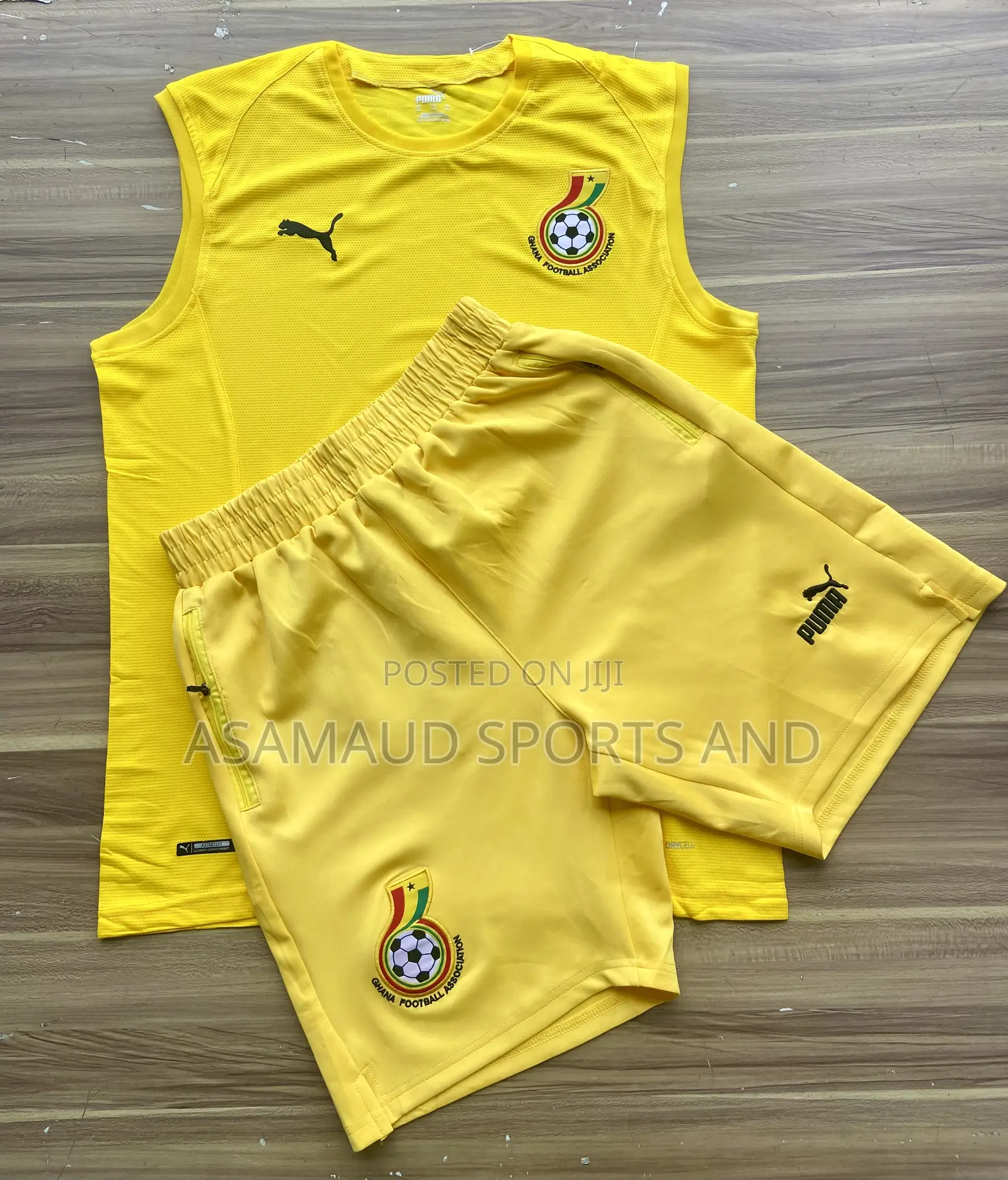 Original Training Top and Down at Cool Price